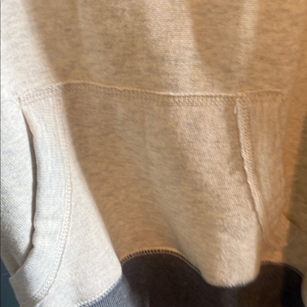 San Francisco Giants Women's Hoodie - Cream and Gray - Picture 6 of 8